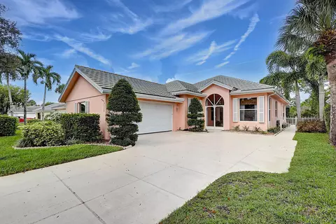 7528 SE Bay Cedar Circle Cir, Hobe Sound, FL 33455