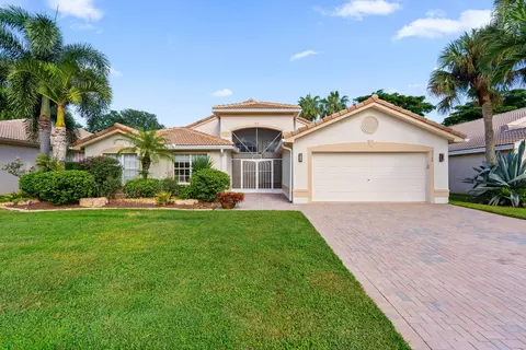 6768 Molakai Cir, Boynton Beach, FL 33437