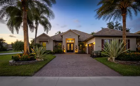 10921 Pisa Rd, Wellington, FL 33414