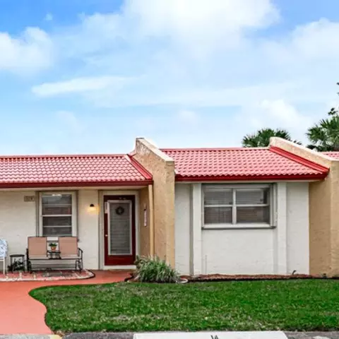119 Lake Barbara Dr, West Palm Beach, FL 33411
