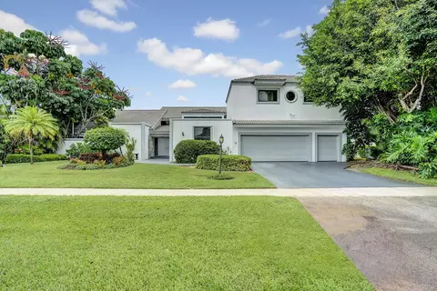 3899 Live Oak Blvd, Delray Beach, FL 33445