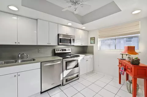 1225 Carlton Ct #103, Fort Pierce, FL 34949