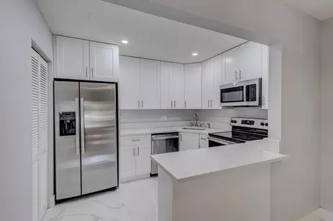4955 Sable Pine Cir #A2, West Palm Beach, FL 33417