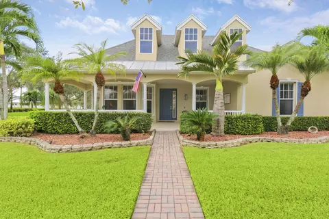10691 SW Westlawn Blvd, Port Saint Lucie, FL 34987