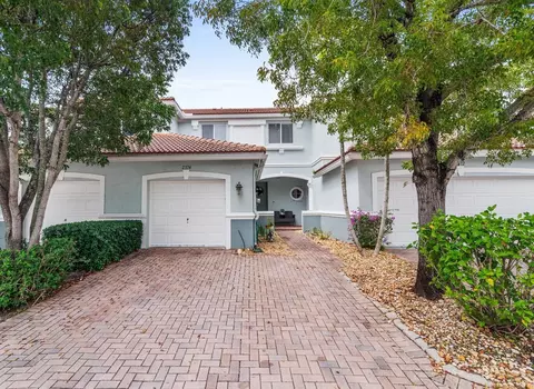 2374 Center Stone Ln, Riviera Beach, FL 33404