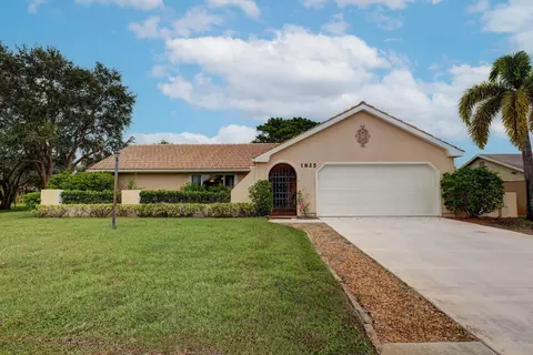 1825 SE Carlin Ave, Port Saint Lucie, FL 34952