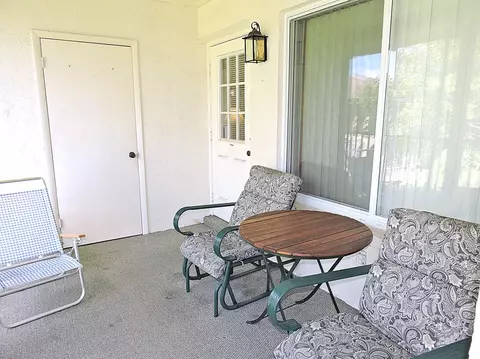 312 Pine Ridge Cir #C-2, Greenacres, FL 33463