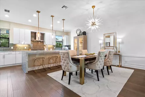 7107 Edison Pl, Palm Beach Gardens, FL 33418