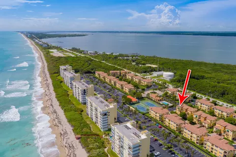 109 Ocean Bay Dr, Jensen Beach, FL 34957