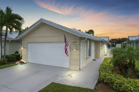 1662 SW Waterfall Blvd, Palm City, FL 34990
