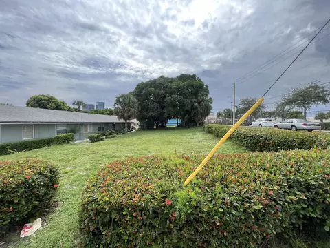 720 Palm Beach Lakes Blvd, West Palm Beach, FL 33401