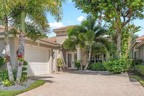 10701 Northgreen Dr, Lake Worth, FL 33449