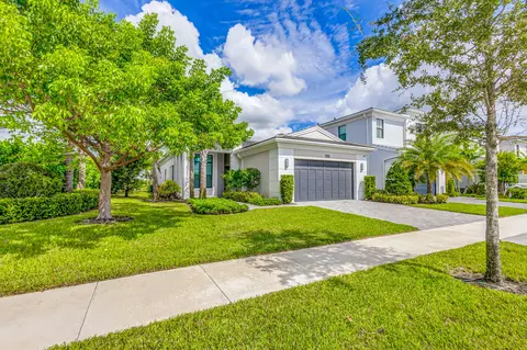 13625 Artisan Cir, Palm Beach Gardens, FL 33418