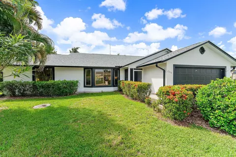 2238 SE Lucaya St, Port Saint Lucie, FL 34952