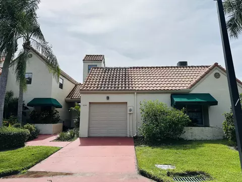6140 Via Tierra, Boca Raton, FL 33433