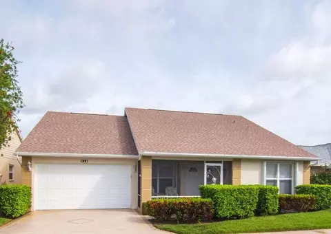 415 NW Tuscany Ct, Port Saint Lucie, FL 34986