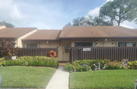607 Sea Pine Way #C, Greenacres, FL 33415