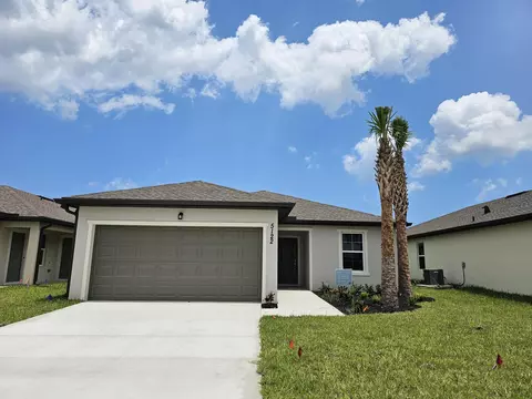 5122 Montecristo Ter #163, Fort Pierce, FL 34951