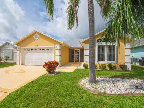 6649 Alemendra, Fort Pierce, FL 34951