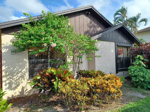 1674 Ferngran Ave, West Palm Beach, FL 33415