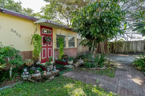 2922 Genessee Ave, West Palm Beach, FL 33409