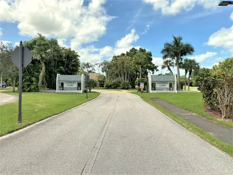 4539 Luxemburg Ct #102, Lake Worth, FL 33467