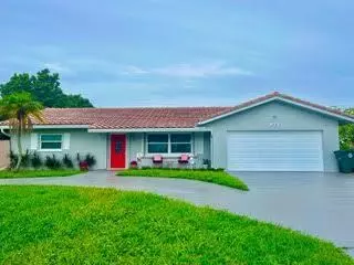 2016 Bonnie St, Boca Raton, FL 33486
