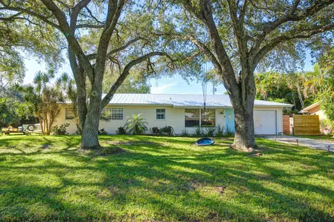 7507 Pacific Ave, Fort Pierce, FL 34951