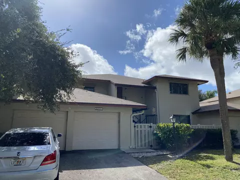 1800 NE 40th Ct #205, Pompano Beach, FL 33064