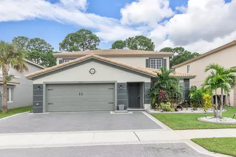 2100 SW Marblehead Way, Port Saint Lucie, FL 34953