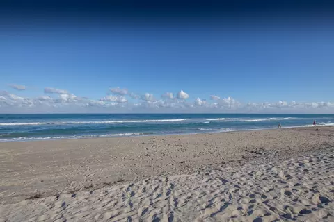 2565 S Ocean Blvd #209, Palm Beach, FL 33480
