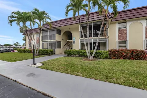 22805 SW 66th Ave #105, Boca Raton, FL 33428
