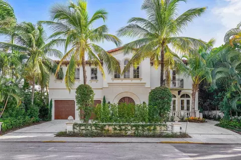 230 Atlantic Ave, Palm Beach, FL 33480