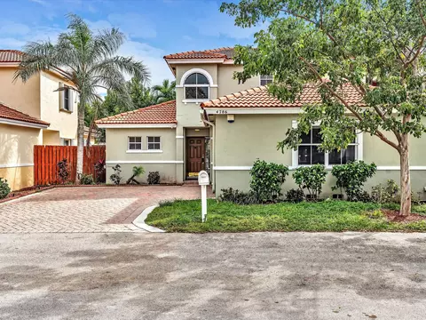 4786 NW 5 Pl, Coconut Creek, FL 33063