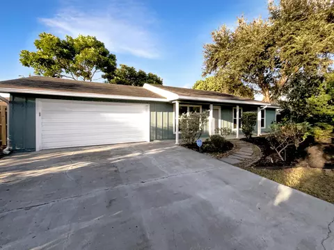 3917 Coelebs Ave, Boynton Beach, FL 33436