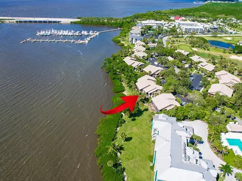 234 NEdgewater Dr #101, Stuart, FL 34996