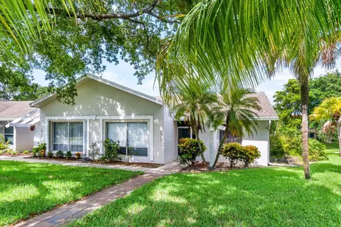 2801 Zorno Way, Delray Beach, FL 33445