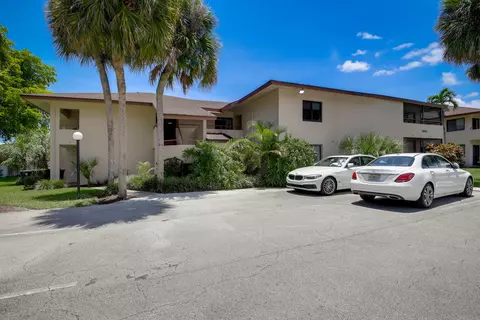 12641 Westhampton Cir #C311, Wellington, FL 33414