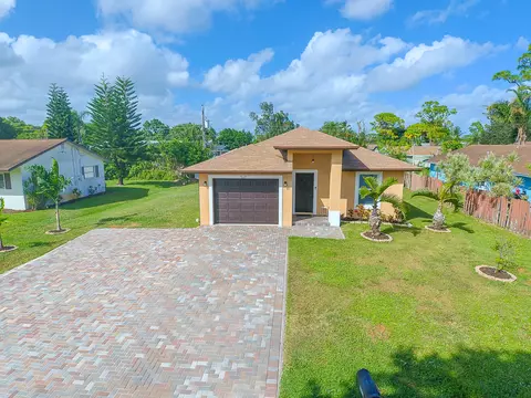 3627 Quentin Ave, Boynton Beach, FL 33436