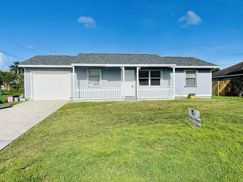 1649 SW Cameo Blvd, Port Saint Lucie, FL 34953