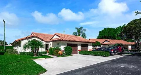 10647 Palm Leaf Dr #A, Boynton Beach, FL 33437