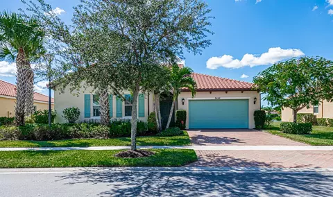 2442 Bellarosa Cir, Royal Palm Beach, FL 33411