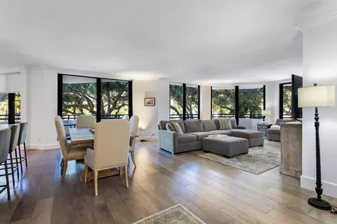 3322 Casseekey Island Rd #202, Jupiter, FL 33477