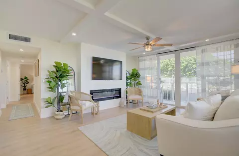 630 Ocean Dr #101, Juno Beach, FL 33408