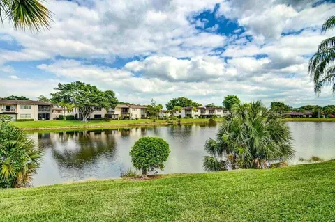 21386 Juego Cir #10-G, Boca Raton, FL 33433