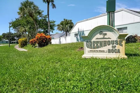 9258 SW 5th St #A, Boca Raton, FL 33428