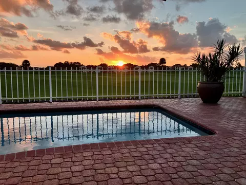 1065 Gator Trl, West Palm Beach, FL 33409