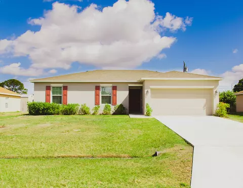 4025 SW Kallen St, Port Saint Lucie, FL 34953