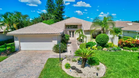 34 Woods Ln, Boynton Beach, FL 33436