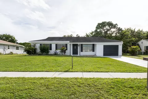 650 SW Belmont Cir, Port Saint Lucie, FL 34953